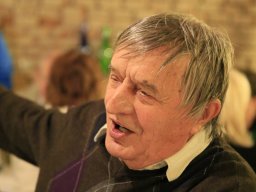 Pochod po sklepech 2014